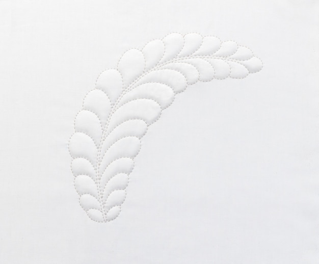 przykład haftu na tkaninie